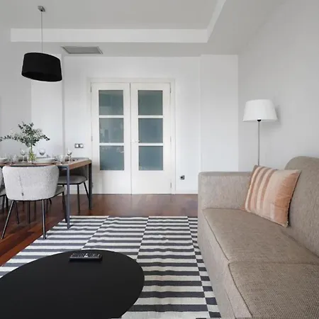 Ola Living Plaza Catalunya * Barcelona